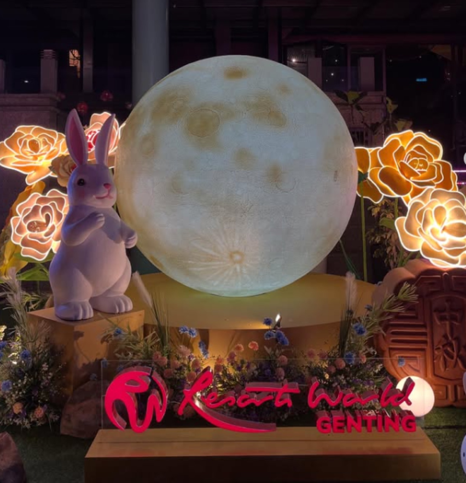 Illuminated moon and festive display at Genting Resort World